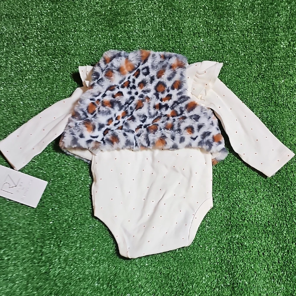 Leopard Print Vest with Orange Velvet Pants Set - Picture 4 of 6